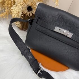 Kelly Messenger PM Togo 25 Schwarz