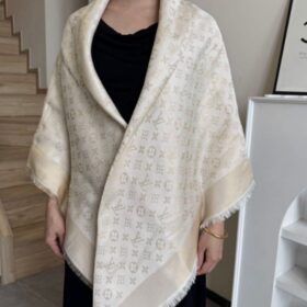 Monogramm Ivory