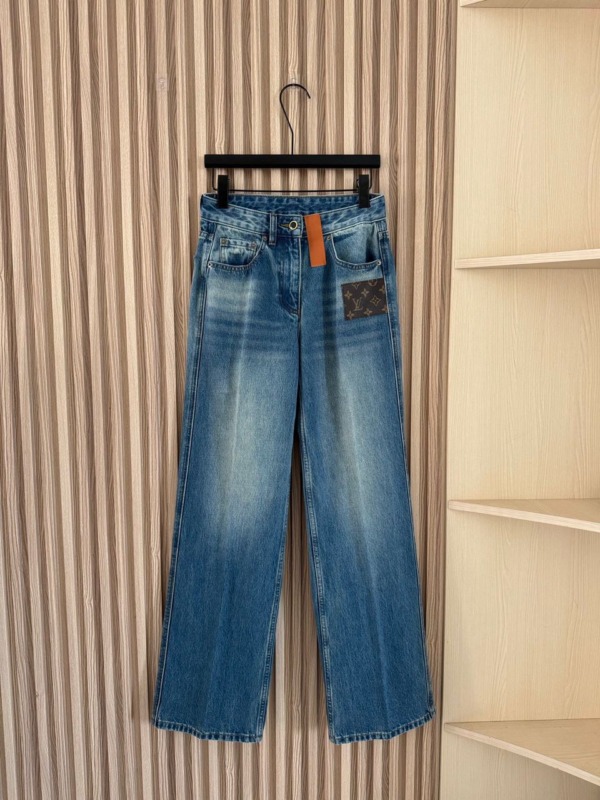 Jeans mit hoher Taille