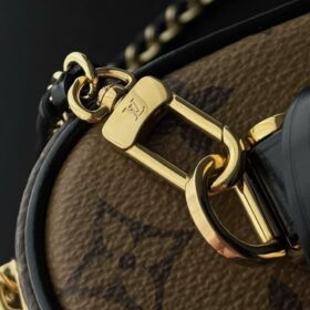 Vanity Monogram 19 cm