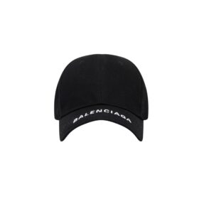 Schwarze Visierkappe