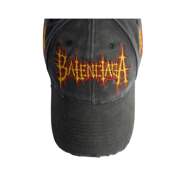 Balenciaga Sacré Cœur-Kappe