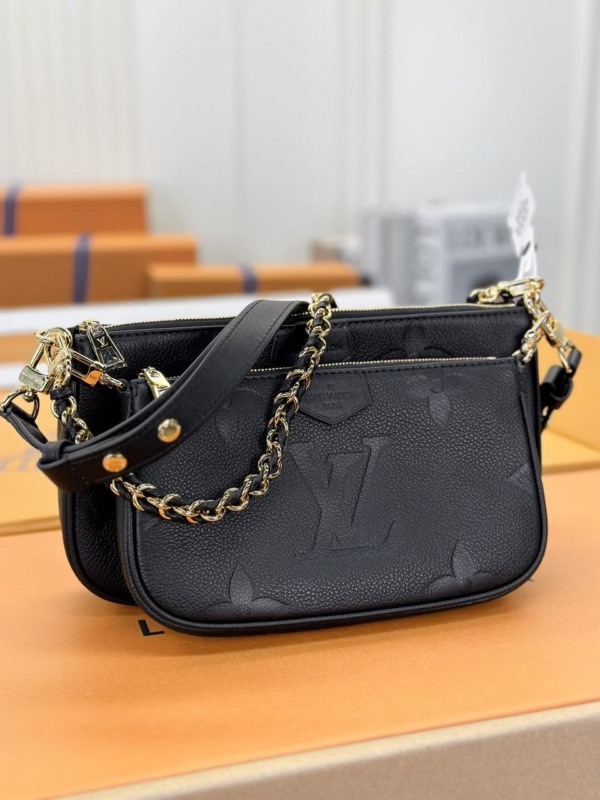 Multi Pochette Accessoires Schwarz 25 cm