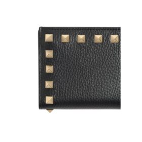 Rockstud Geldbörse aus genarbtem Kalbsleder 8.3 cm