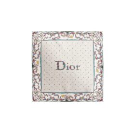 Dioramour Revolution Flowers 90 Quadratischer Schal