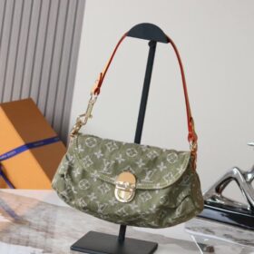 Denim Pleaty Grün 26 cm