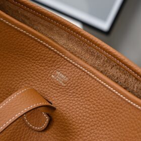 Evelyne III 29  Braun / Gold