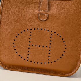 Evelyne III 29  Braun / Gold