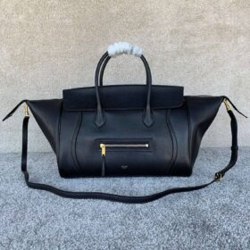 Luggage Lammfell Schwarz 55 cm