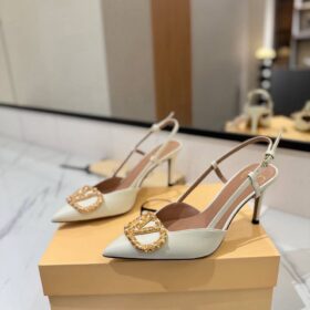 Vlogo Signature Slingback-Pumps