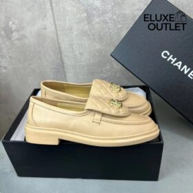 26C Beige Steppklappe