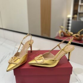 VLogo Signature Pumps aus Metallic-Leder