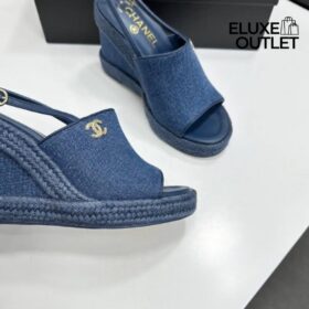 Verwaschenes Denim Blau
