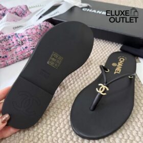 Schwarze Flip-Flops