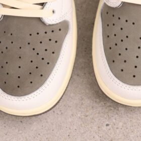 Air Jordan Low Reverse Mocha