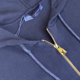 Hoodie mit Verzierungen und Signatur Dunkelgrau