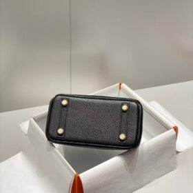 Birkin Schwarz Togo/ Gold Hardware 20 cm