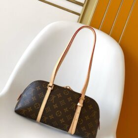 Squire East West Monogram 29 cm