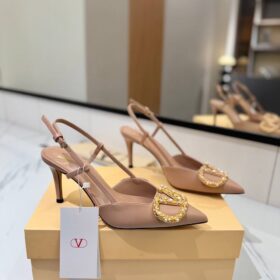 VLogo Metallic-Leder Slingback-Pumps