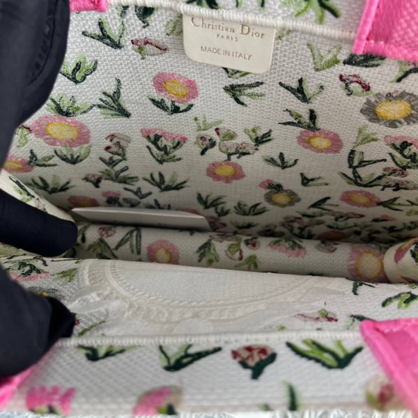 Book Tote Medium 36 cm