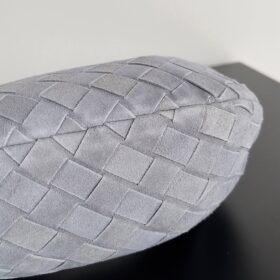 Intrecciato Suede Grau 23 cm