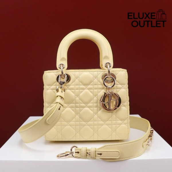 Lady Small Patent Hellgelb 20cm