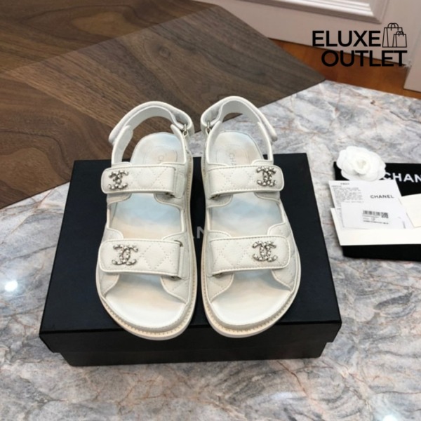 Sommer Mules Weiß