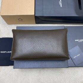 Cassandre Envelope Pouch Light Musk 29,5 cm