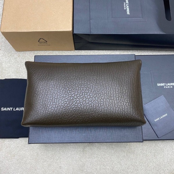 Cassandre Envelope Pouch Light Musk 29,5 cm