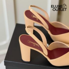 Slingbacks Beige/Schwarz 9 cm