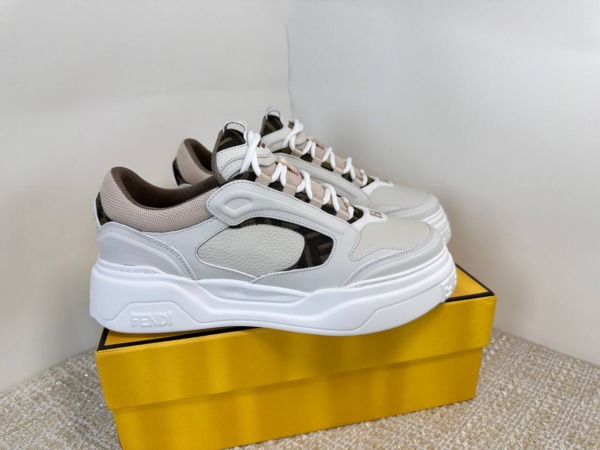 Force Turnschuhe