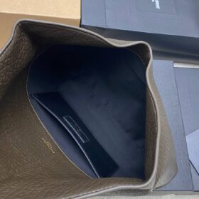 Cassandre Envelope Pouch Light Musk 29,5 cm