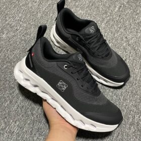 Loewe x On Cloudtilt 2.0 Schwarz