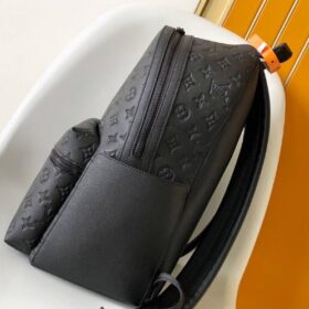 Discovery PM Monogram Schwarz 38 cm
