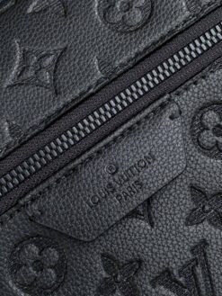 Discovery PM Monogram Schwarz 38 cm