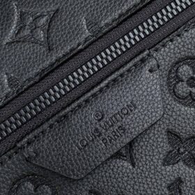 Discovery PM Monogram Schwarz 38 cm