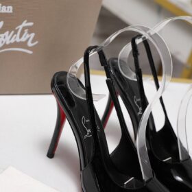 100 mm Slingback-Pumps aus Patentkalbsleder in Schwarz