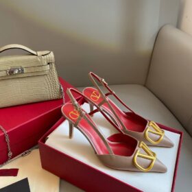 VLogo Signatur Slingback-Pumps