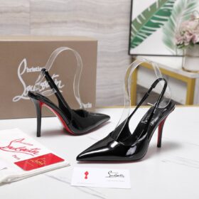 100 mm Slingback-Pumps aus Patentkalbsleder in Schwarz