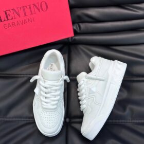 One Stud Sneaker Weiß