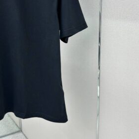 Schwarz New Back