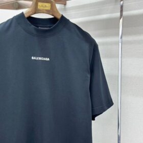 Schwarz New Back