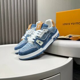 Trainer Blau Denim