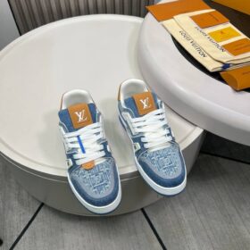 Trainer Blau Denim