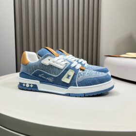 Trainer Blau Denim