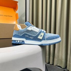 Trainer Blau Denim