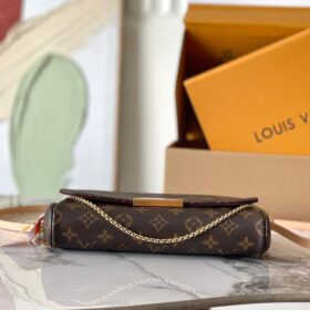 Favorite Monogram MM 28 cm