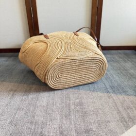 Classic Panier Small Triomphe aus geflochtenem Raffia und Kalbsleder 47cm