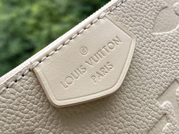 Multi Pochette Accessoires Beige 23.5cm