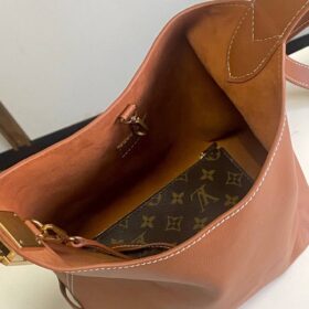 Low Key Hobo PM Bag Braun 24cm